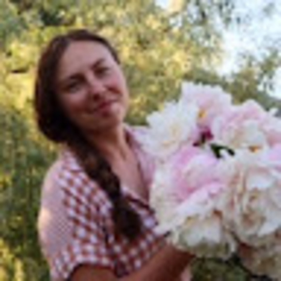 Meet your Posher, Jess - Picture 1 of 1